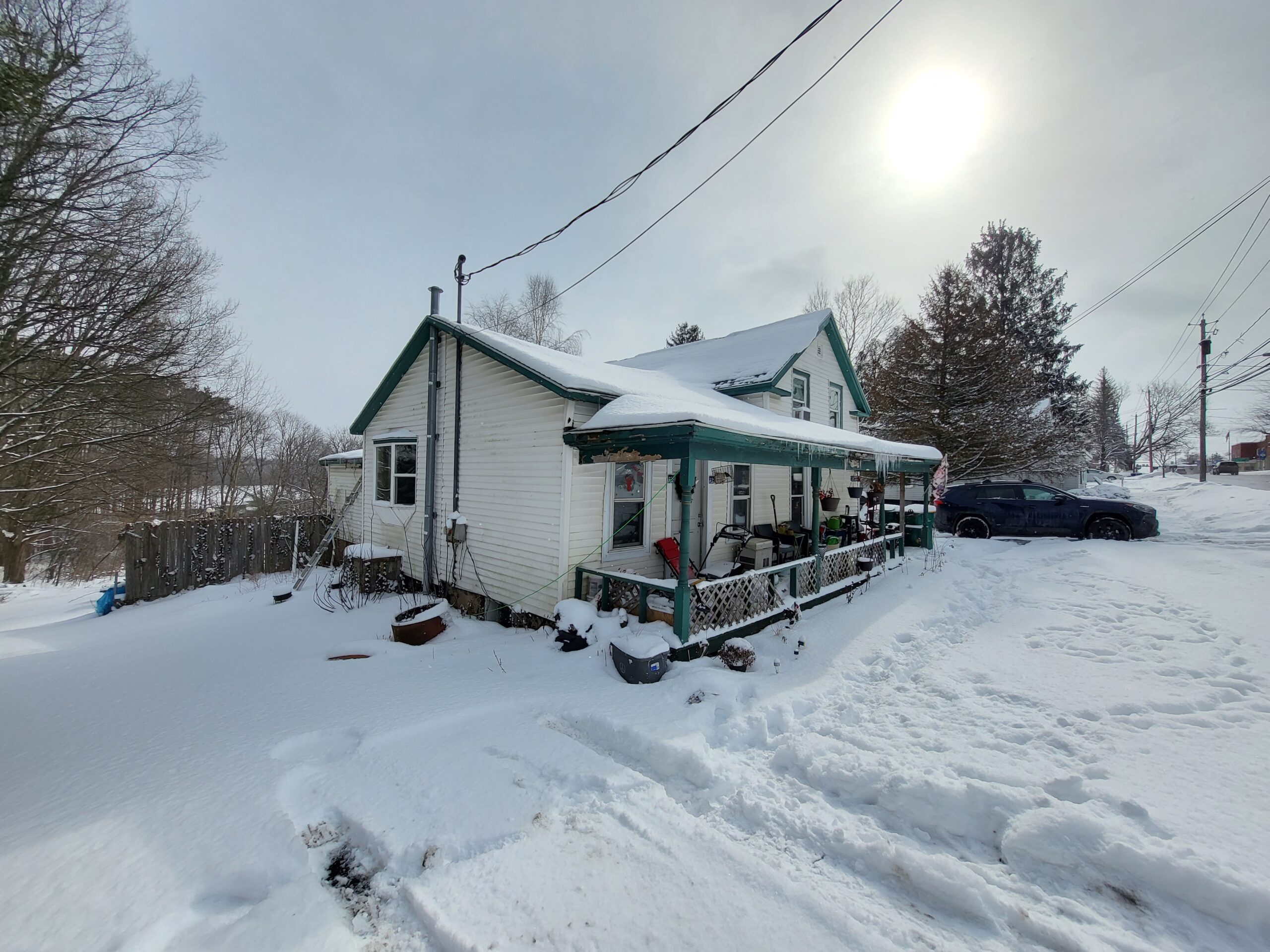 a house coverd in snow