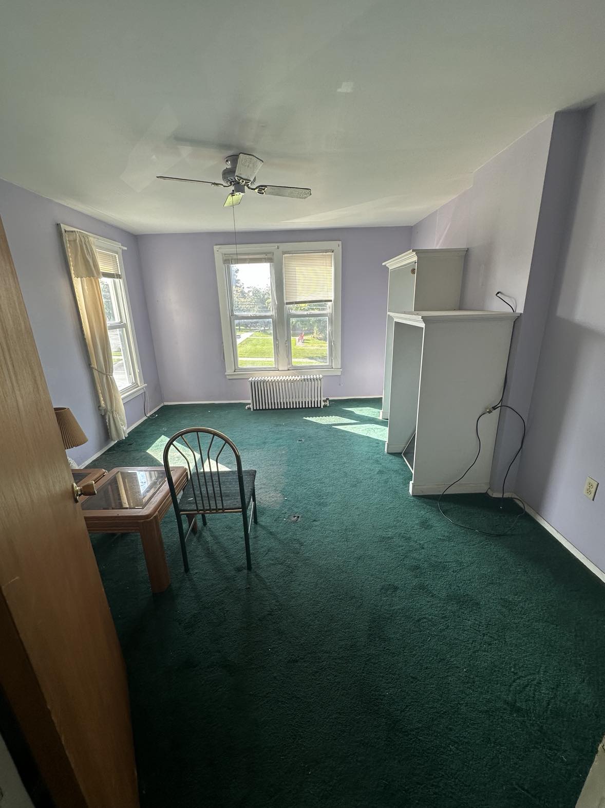 living room with blue floor